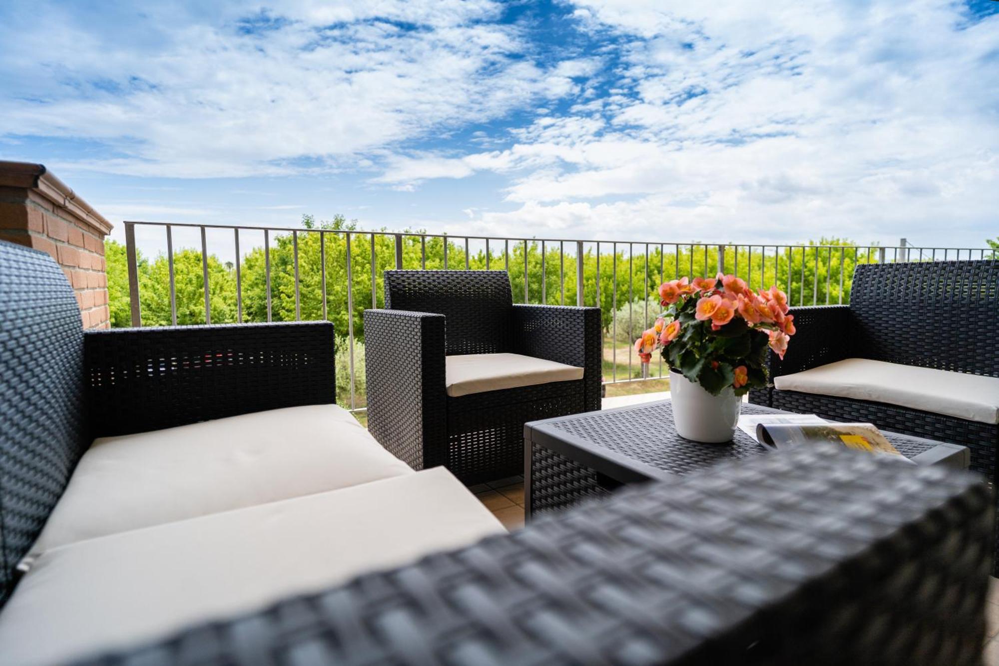 Club Del Sole Stork Family Collection Giulianova Exterior foto