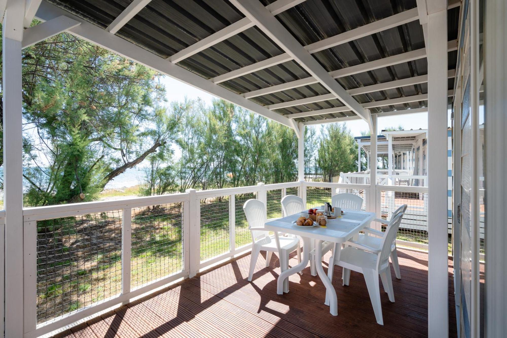 Club Del Sole Stork Family Collection Giulianova Exterior foto